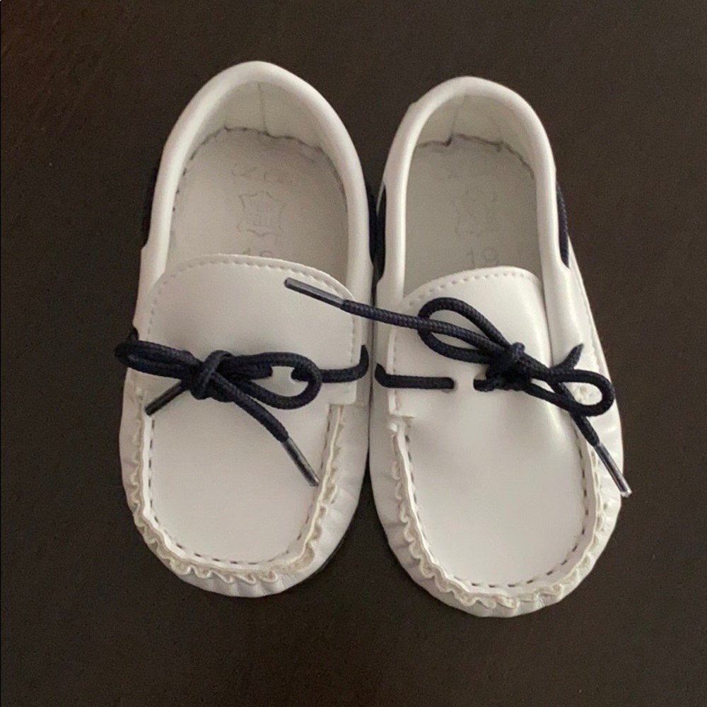White & Navy baby Moccasins